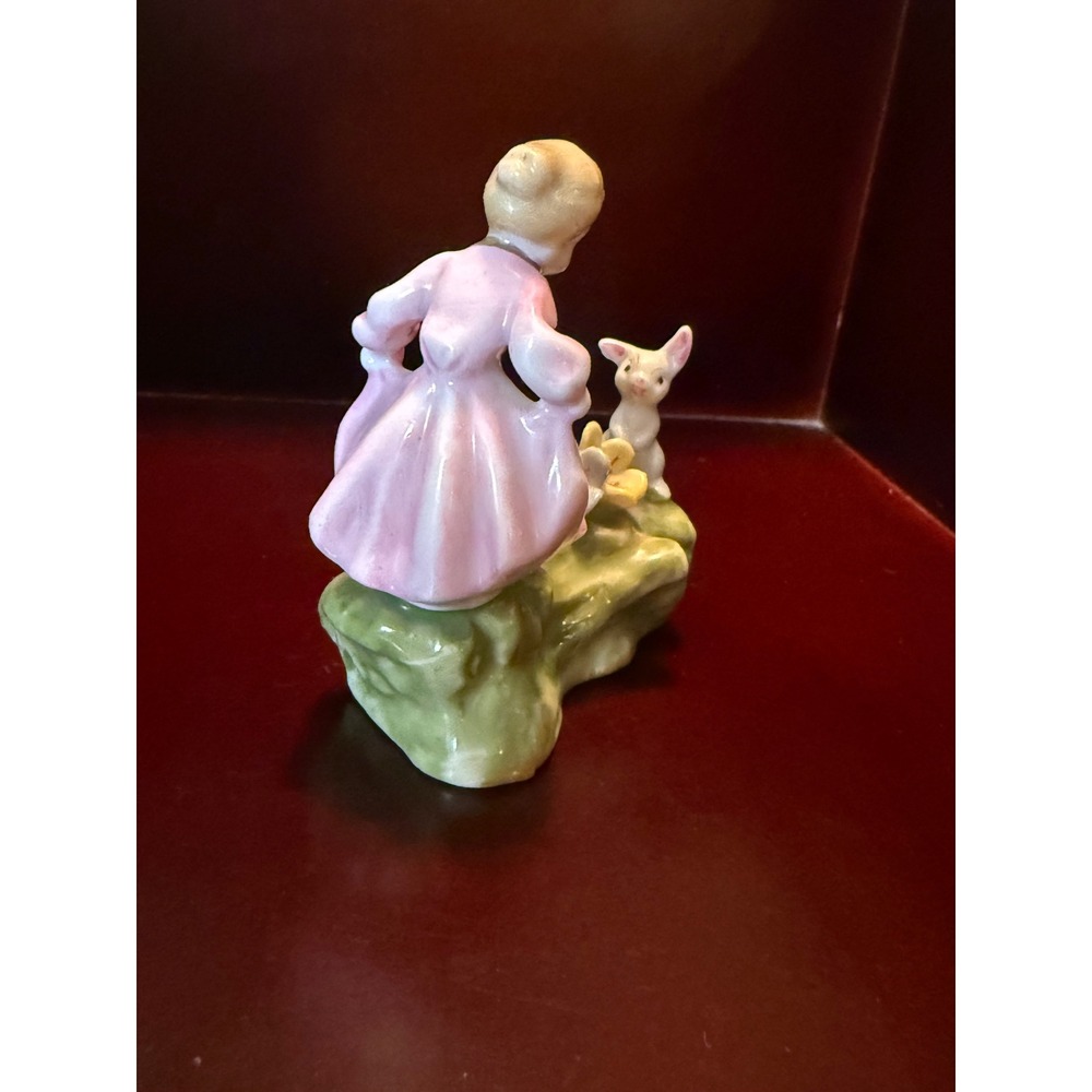 Vintage Porcelain Girl with Rabbit Hand Painted Ceramic Cottagecore Granny Style - Picture 16 of 16